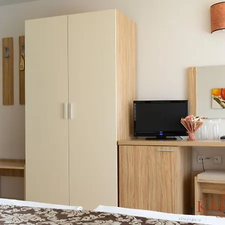 Karlovo Hotel 3*