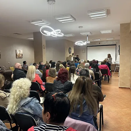 Karlovo 3* ساني بيتش