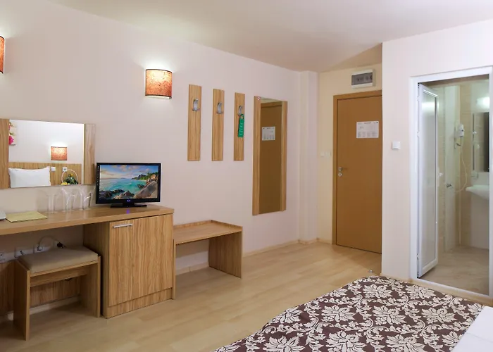 карлово Хотел