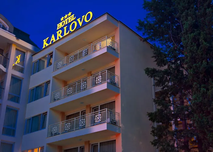 Karlovo 3*