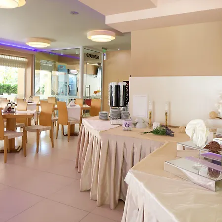 호텔 Karlovo 써니비치