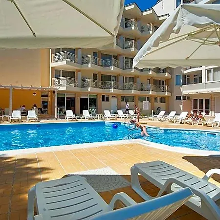 Hotel Karlovo 3*