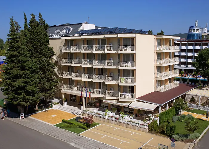 Karlovo Hotel 3*
