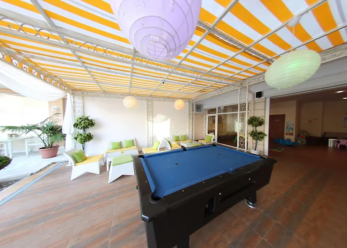 Ξενοδοχείο Karlovo Σάνι Μπιτς